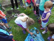 Vykopali jsme hřbitov odpadků